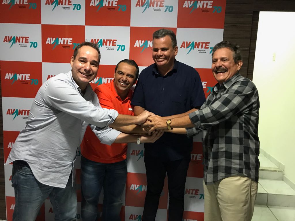 Mofi fala sobre sua filiação ao Avante