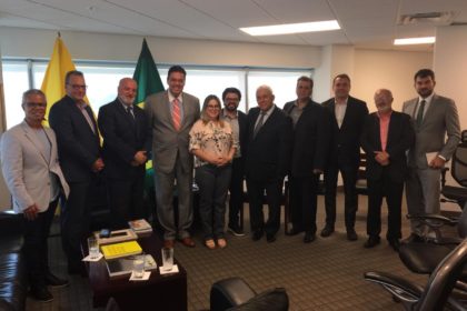 PRESIDENTE DO AVANTE PARANÁ PARTICIPA DE EVENTO NA FLÓRIDA