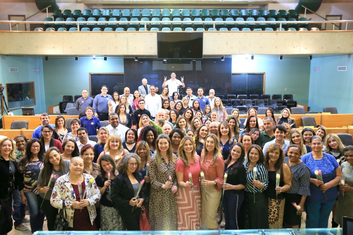 Evento “Elas por Elas” discute participação da mulher na política