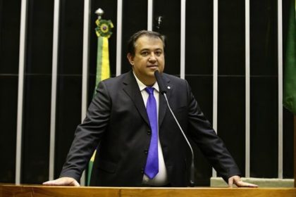 Deputado federal Sebastião Oliveira está entre os mais influentes do Congresso