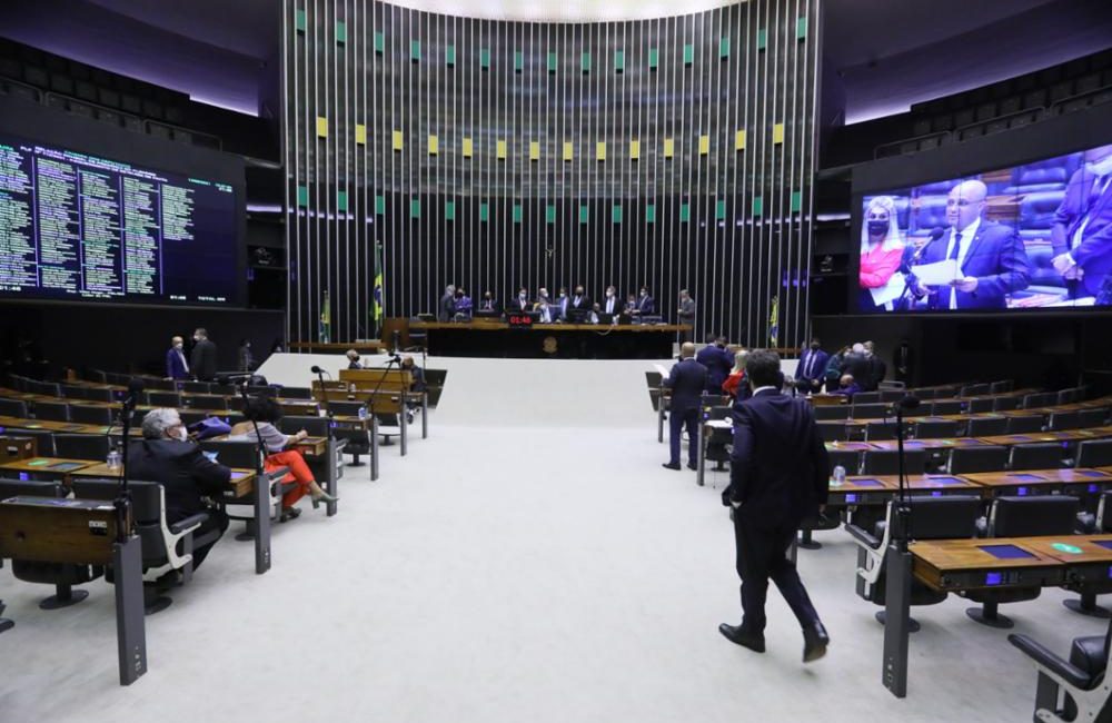 Câmara dos Deputados conclui votação do novo Código Eleitoral