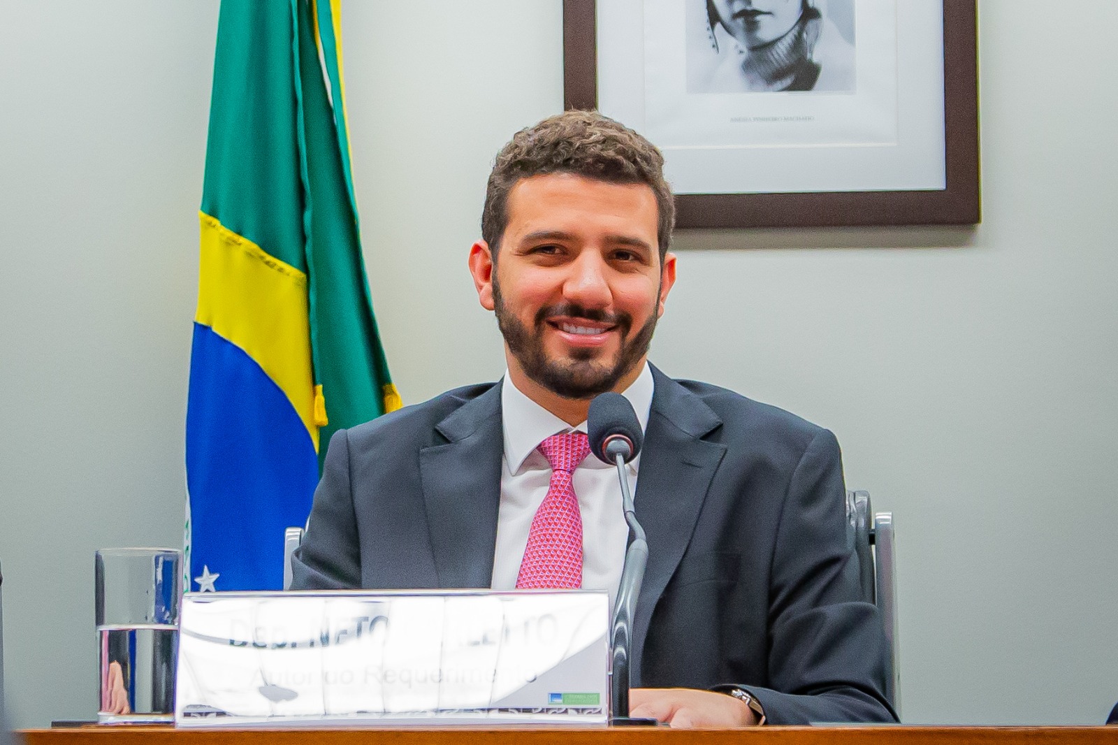 Deputado Neto Carletto é designado relator de projeto que garante transporte gratuito de bagagem de mão em voos